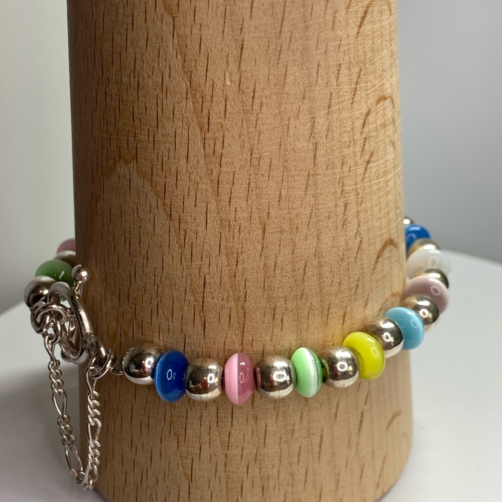 Silpada Rare HTF Sterling Silver Pastel Beaded Toggle Bracelet w/Safety Chain - Picture 3 of 16